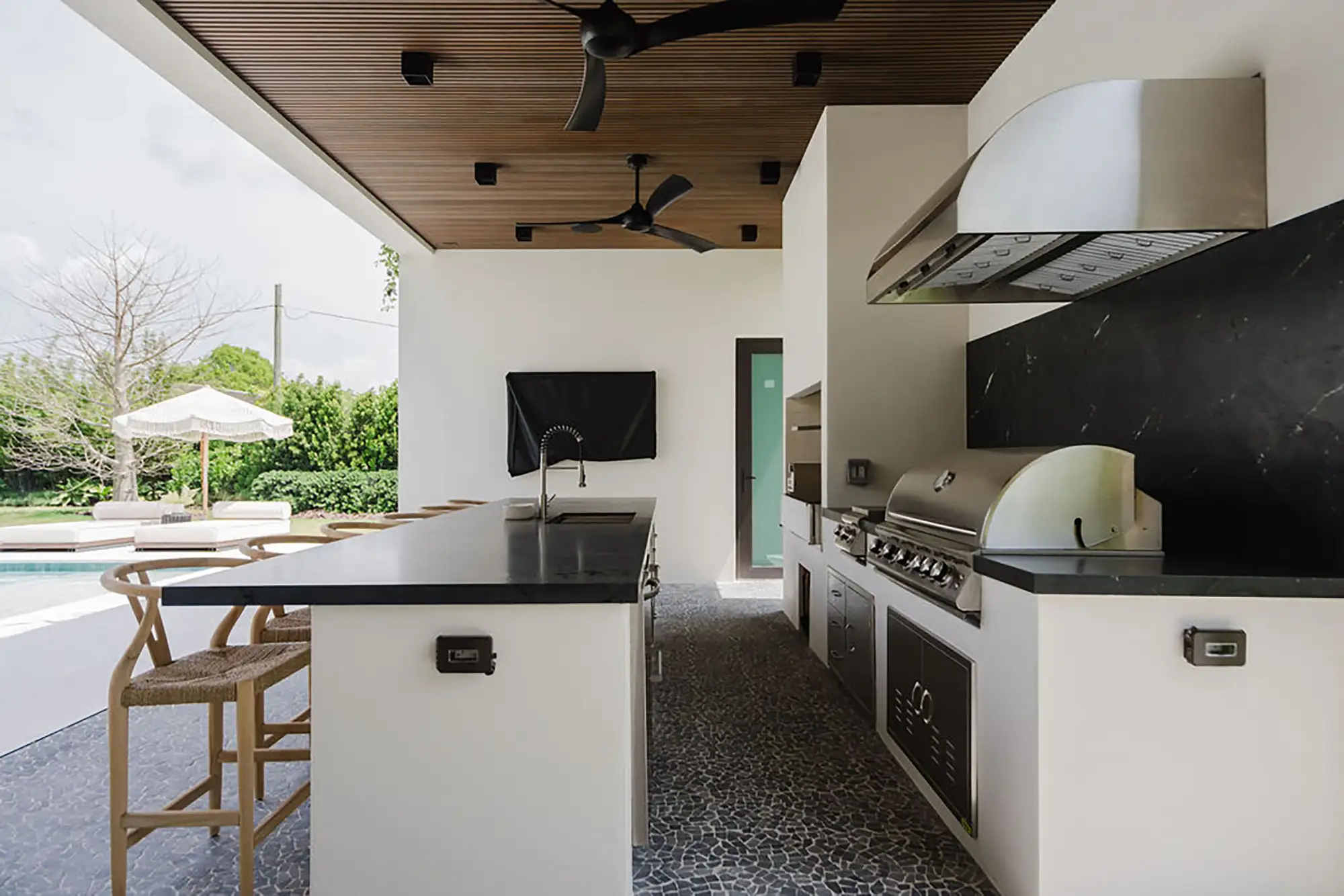 Project pinecrest ivorylighttravertine infinityleather 2