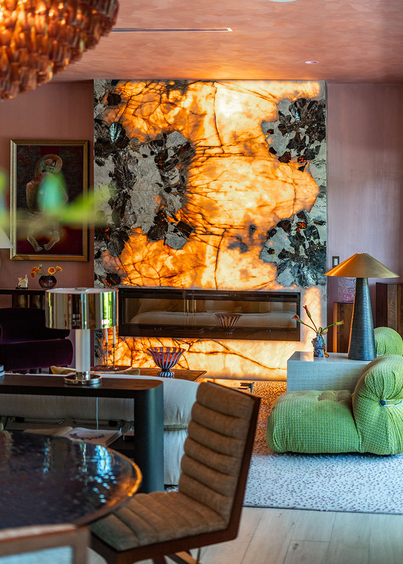 Discover The Space TRAVIS