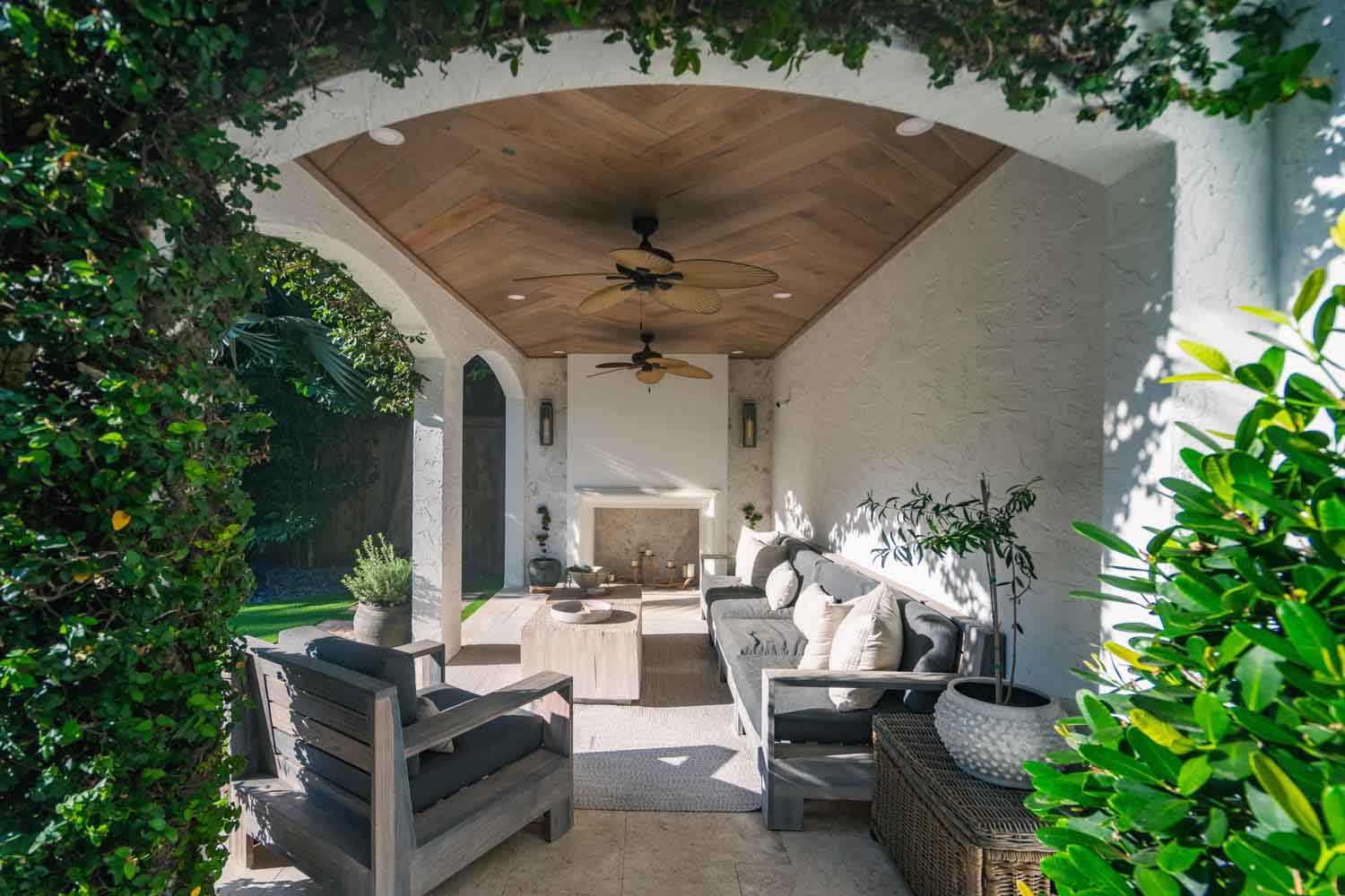 Galey Alix Outdoor Fireplace Project Image